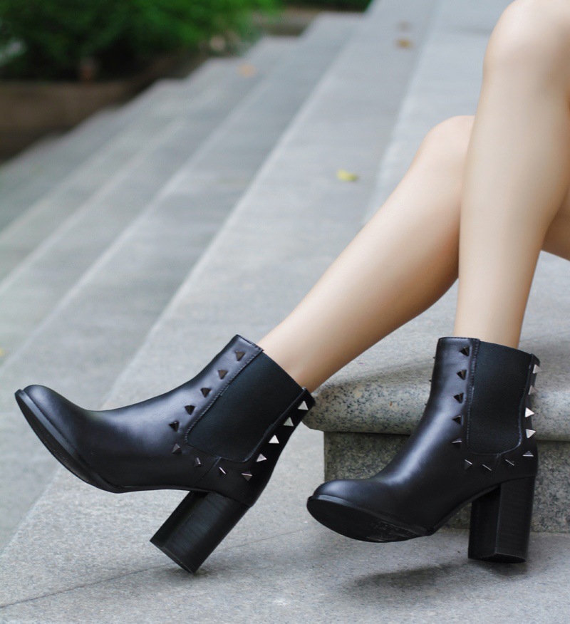 black boots,Punk rivet element womens boots,winter boots for women